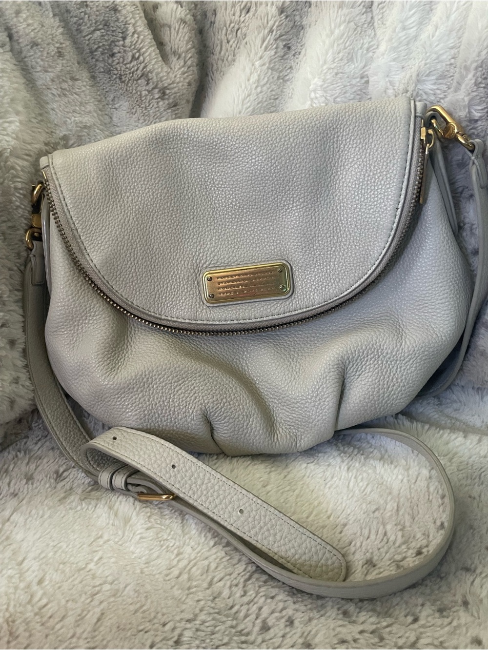 Marc by Marc Jacobs cream colored Pebbled Leather Crossbody with Gold Plate